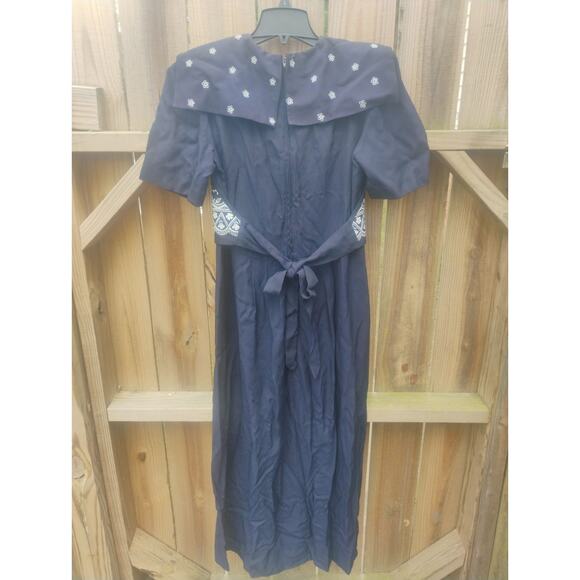 Vintage Navy Blue Maxi Dress Sailor Collar Floral Embroidered Cottagecore Sz 10 - Picture 4 of 11